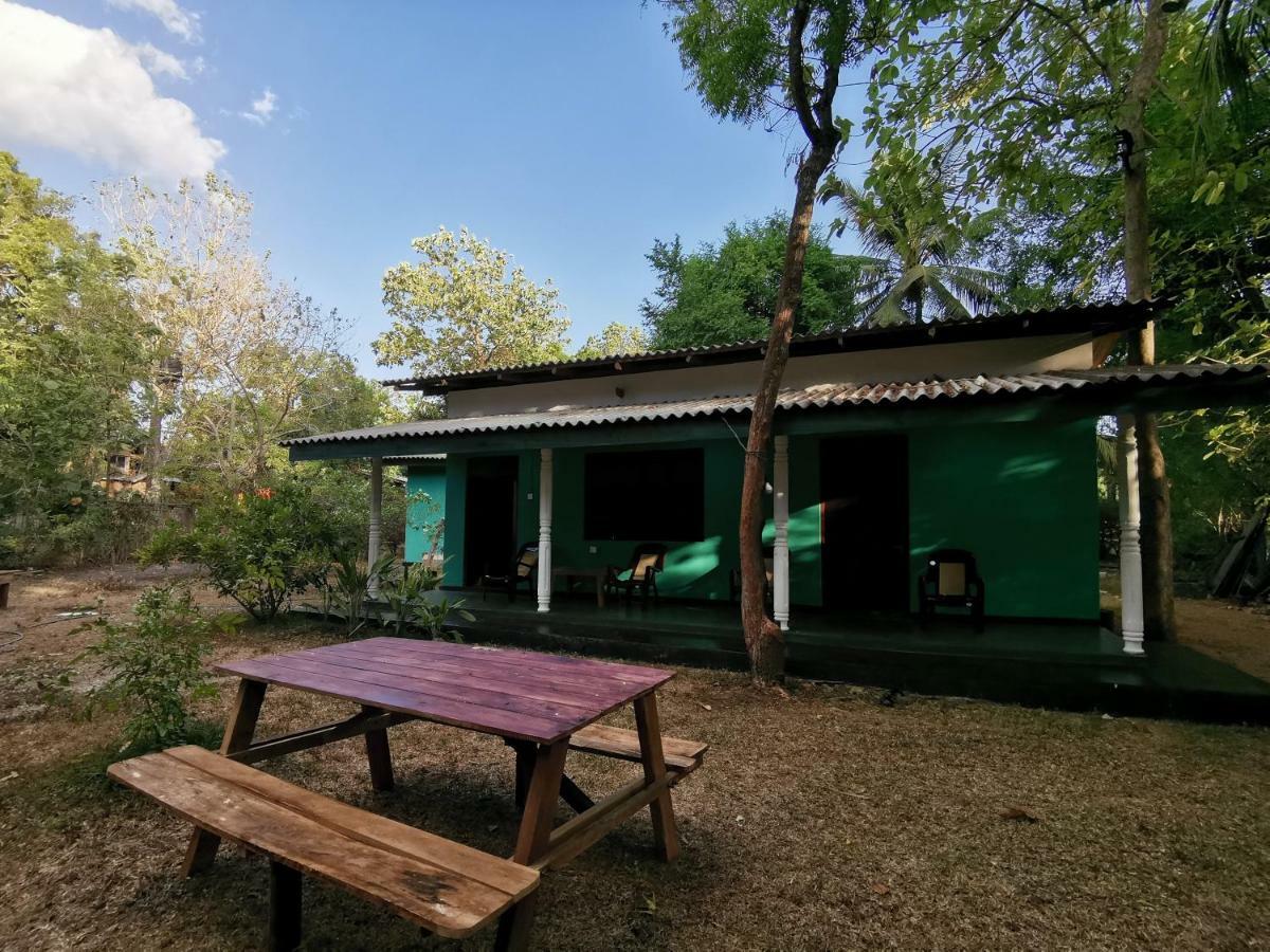 The Nilmini Lodge Sigiriya Eksteriør bilde